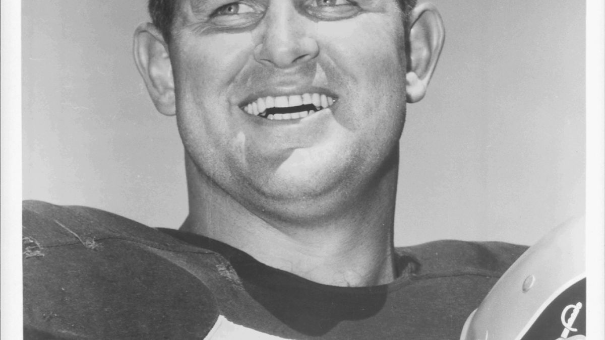 Wayne Hawkins, key member of Oakland Raiders in the 1960s, dies at 84