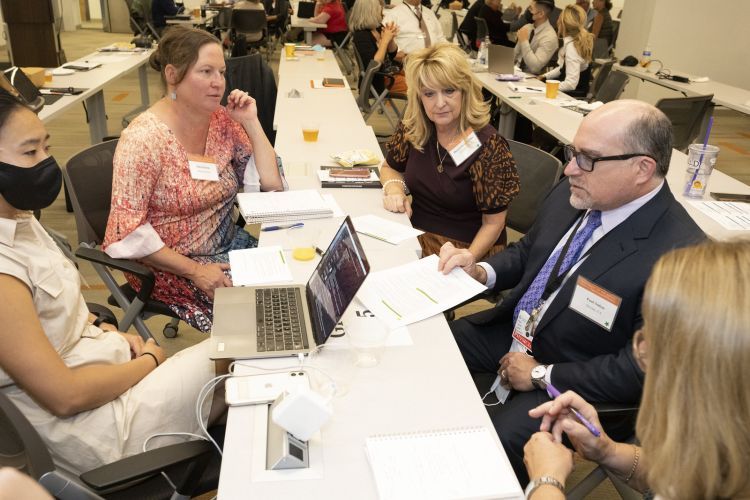 A Santa Fe Group symposium held at the Dugoni School of Dentistry attracted nearly 100 leaders for solutions-focused discussions and presentations.