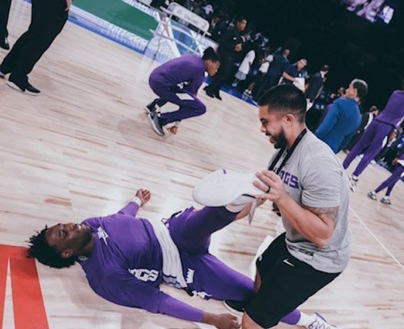 Ernie Delosangeles working with Sacramento Kings player